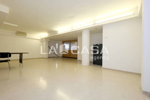 Local comercial en Venta en Porta