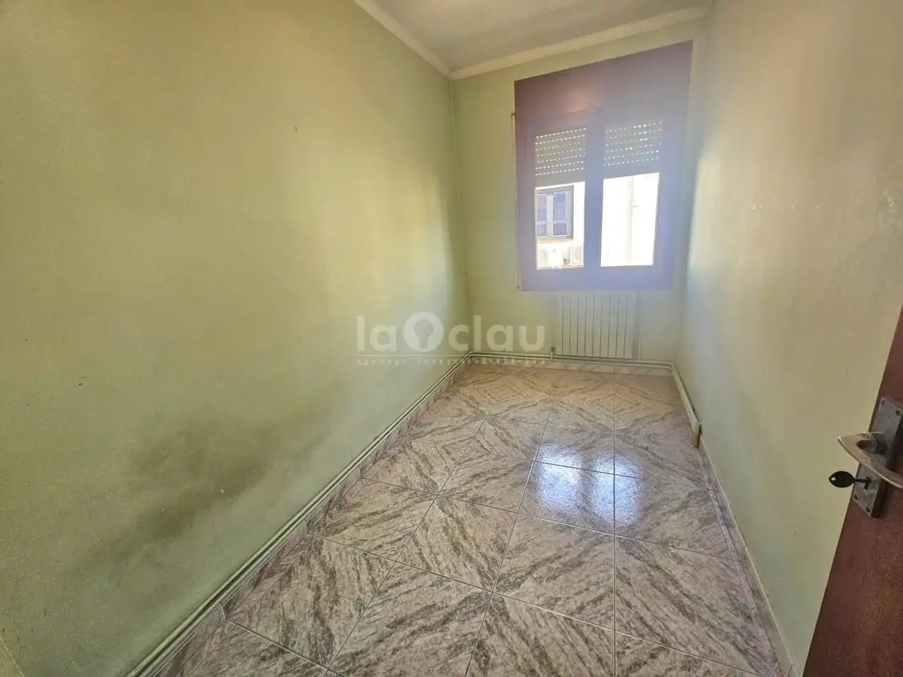 Habitación de Casa adosada en venta en Tona con Calefacción y Terraza