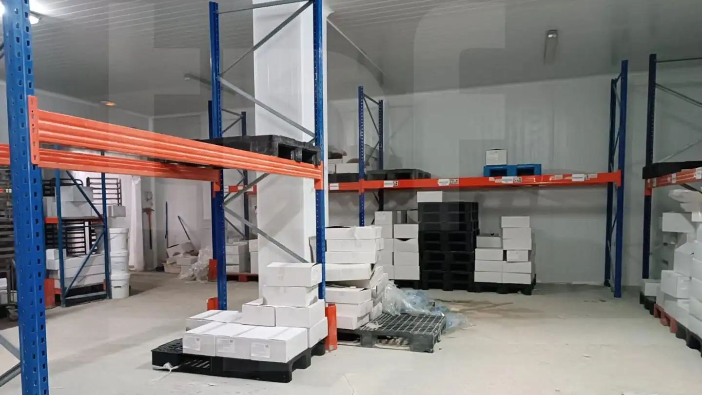 Nau industrial de lloguer en Paterna
