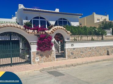 Villa con giardino in vendita a San Miguel de Salinas