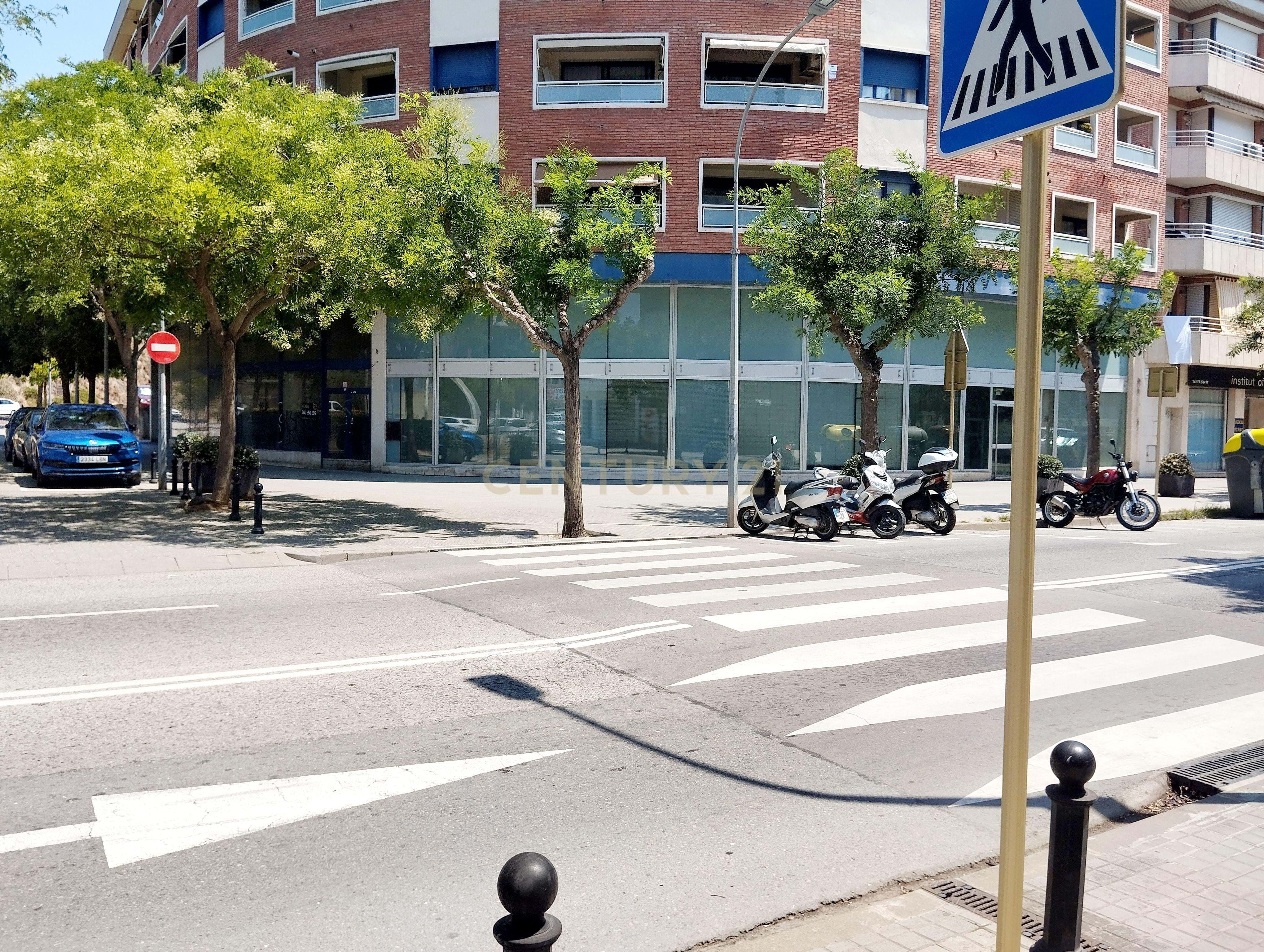 Vista exterior de Oficina en venda en Blanes