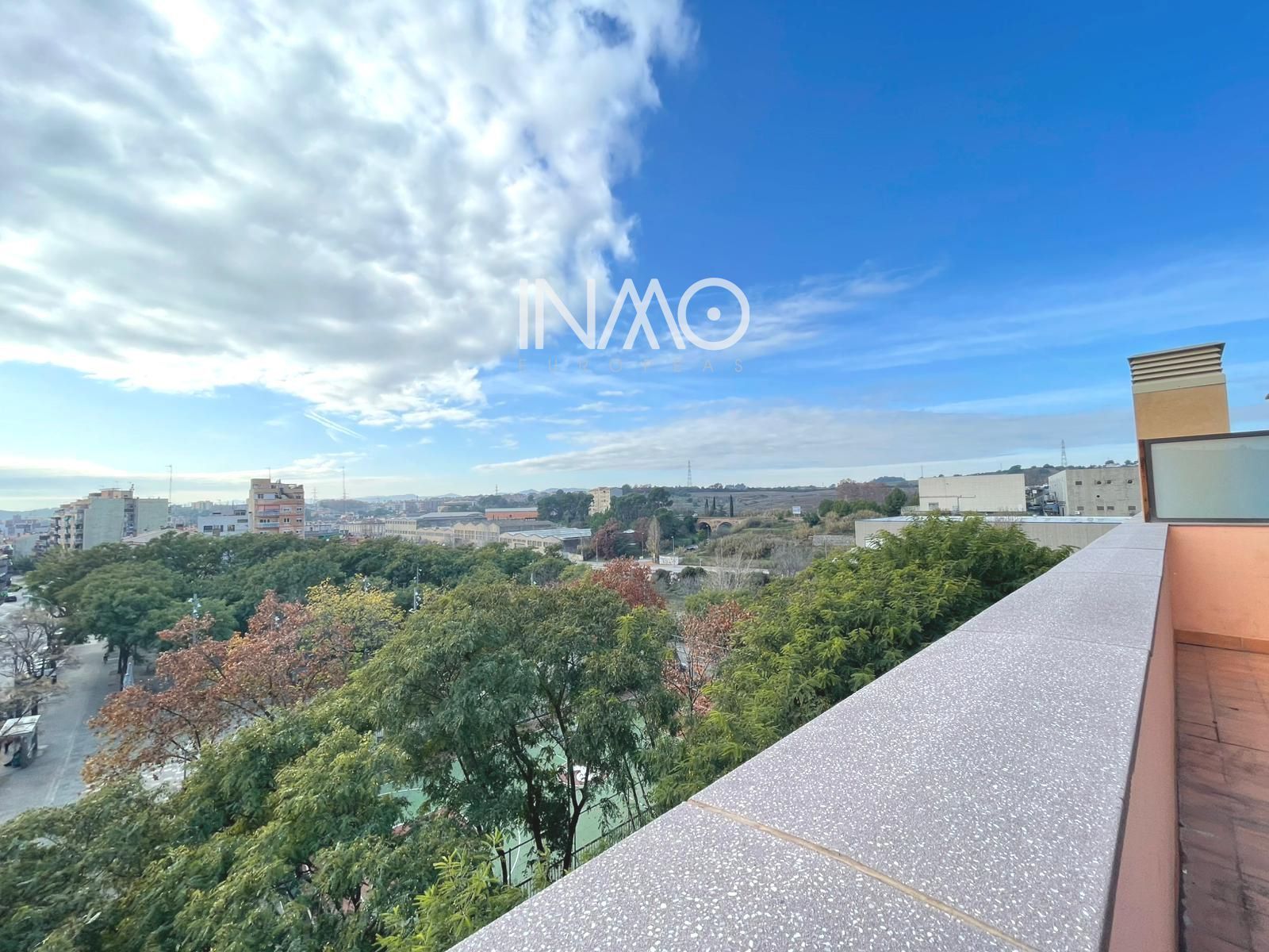 Exterior view of Duplex for sale in Rubí  with Heating, Terrace and Storage room