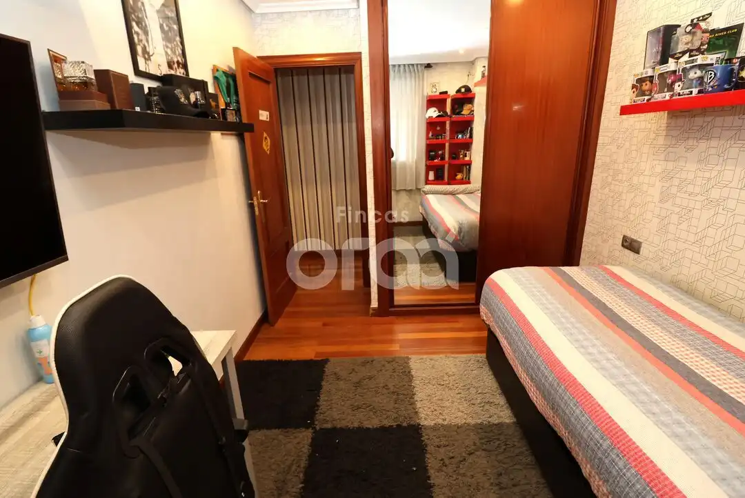 Habitación de Piso en venta en Portugalete con Calefacción y Trastero