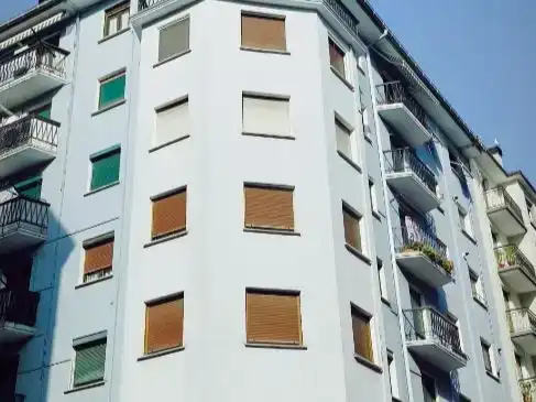Vista exterior de Pis en venda en Errenteria amb Balcó