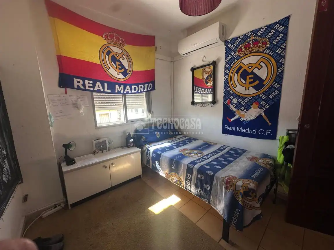 Bedroom of Flat for sale in Málaga