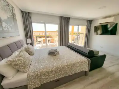 Schlafzimmer von Wohnung zum Verkauf in Elviria - Cabopino