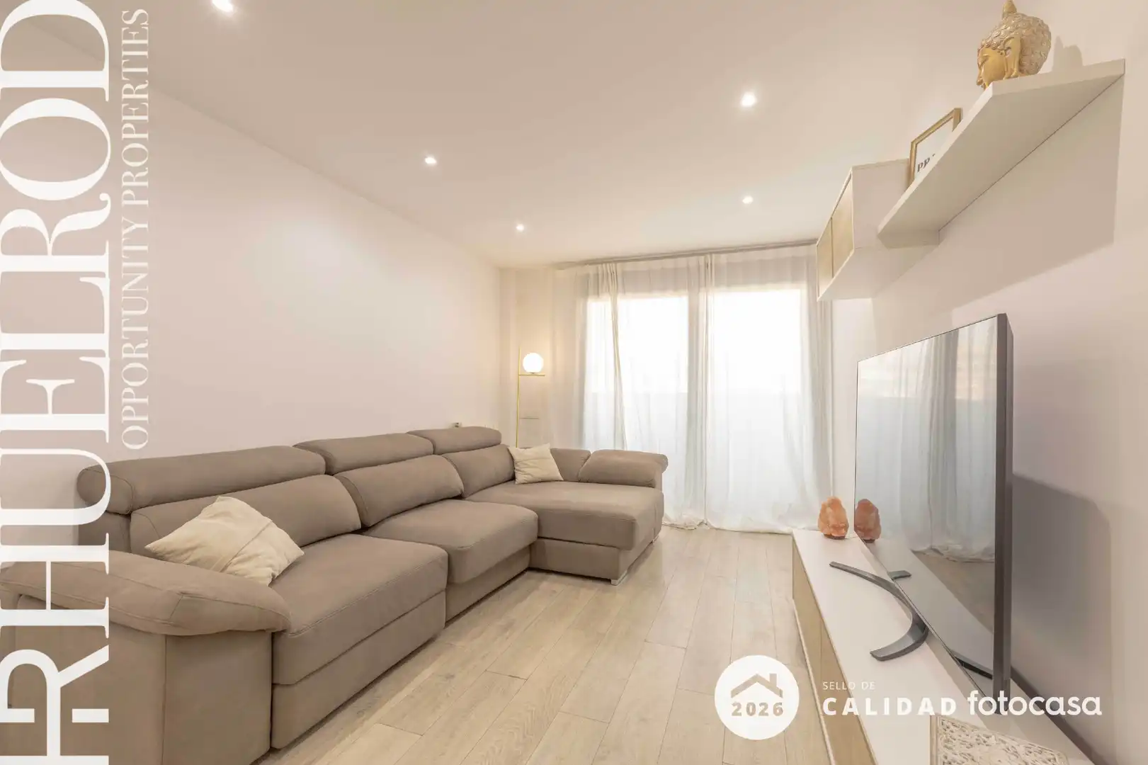 Sala d'estar de Pis en venda en Badalona amb Calefacció, Parquet i Traster