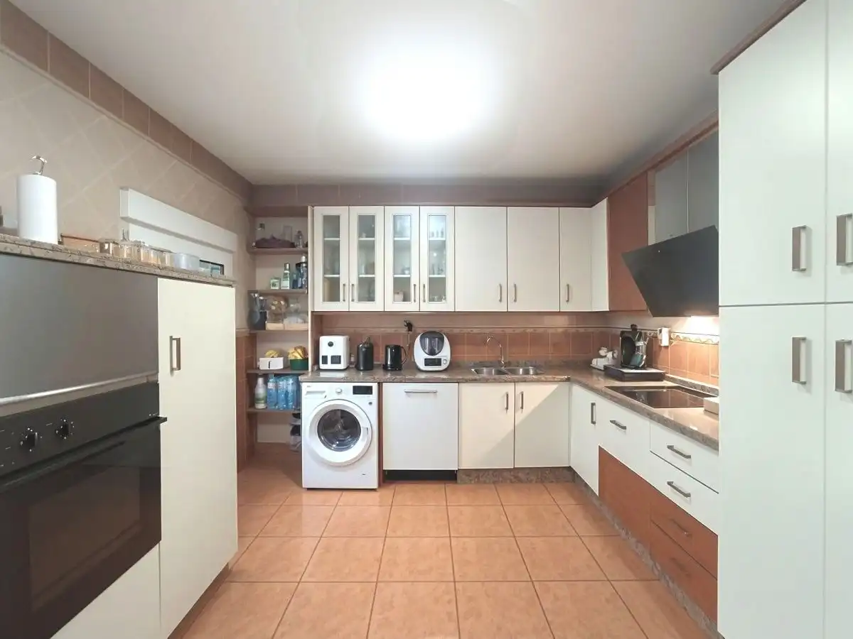Cocina de Casa o chalet de alquiler en Mérida con Aire acondicionado, Calefacción y Trastero