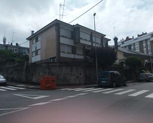 Vista exterior de Pis en venda en Siero amb Terrassa i Balcó