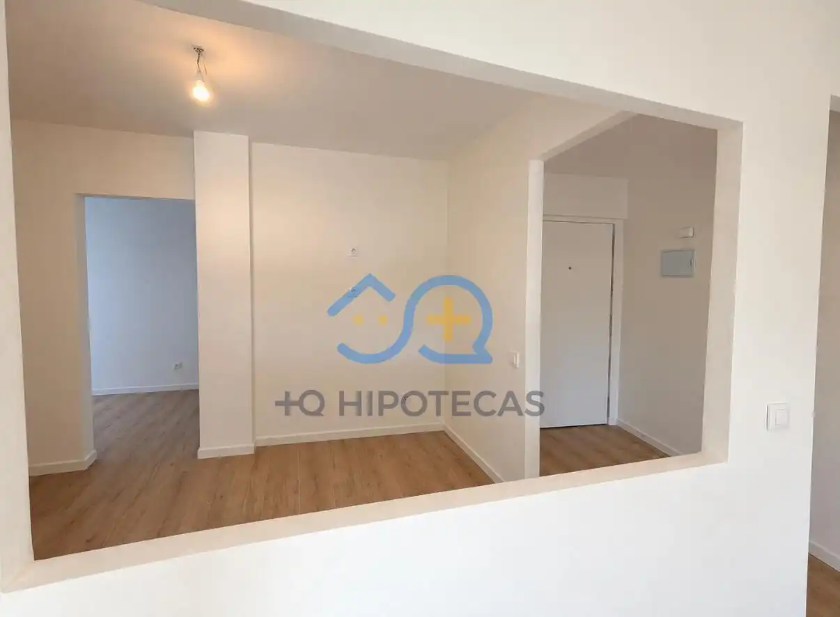 Wohnung mit Aufzug zum Verkauf in Reyes, imagen 2