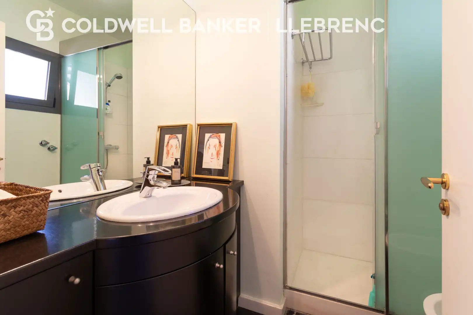 Baño de Casa o chalet en venta en Barcelona con Aire acondicionado, Calefacción y Jardín privado