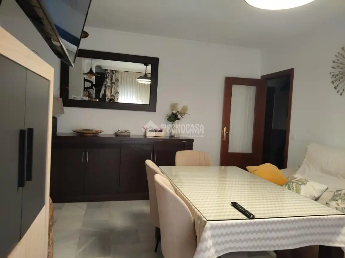 Comedor de Piso en venta en Córdoba con Aire acondicionado, Trastero y Balcón