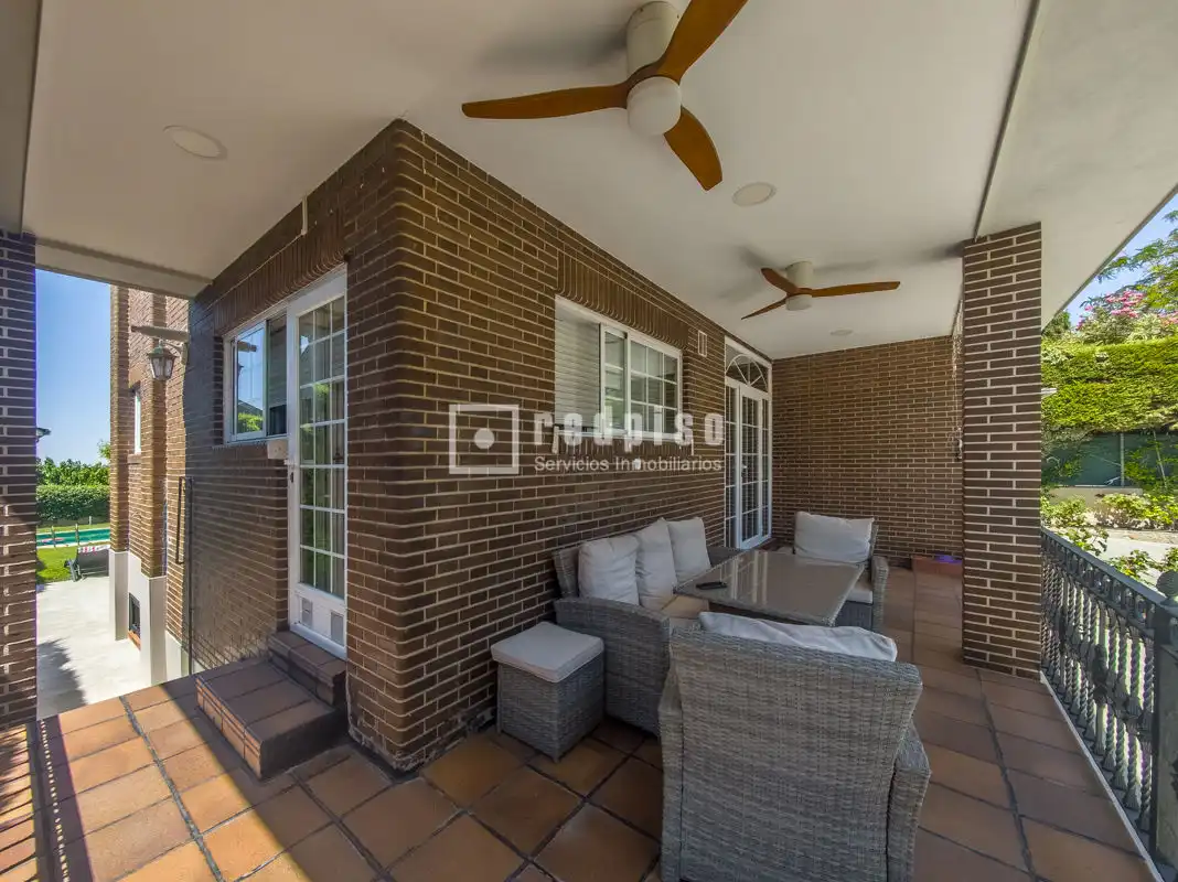 Villa avec piscine à vendre à  Urbanizaciones, imagen 4