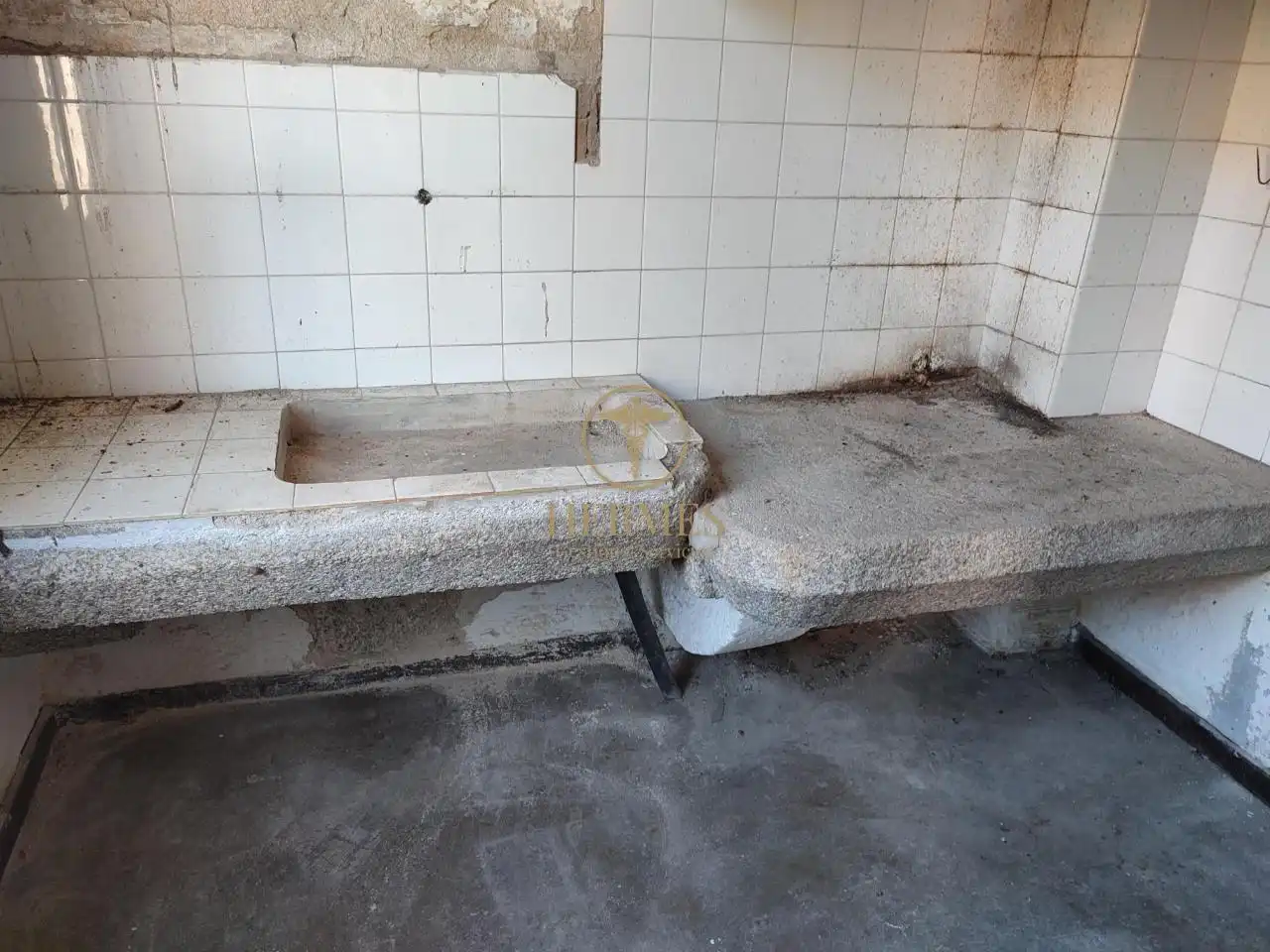 Bany de Casa o xalet en venda en Tui amb Calefacció, Jardí privat i Terrassa