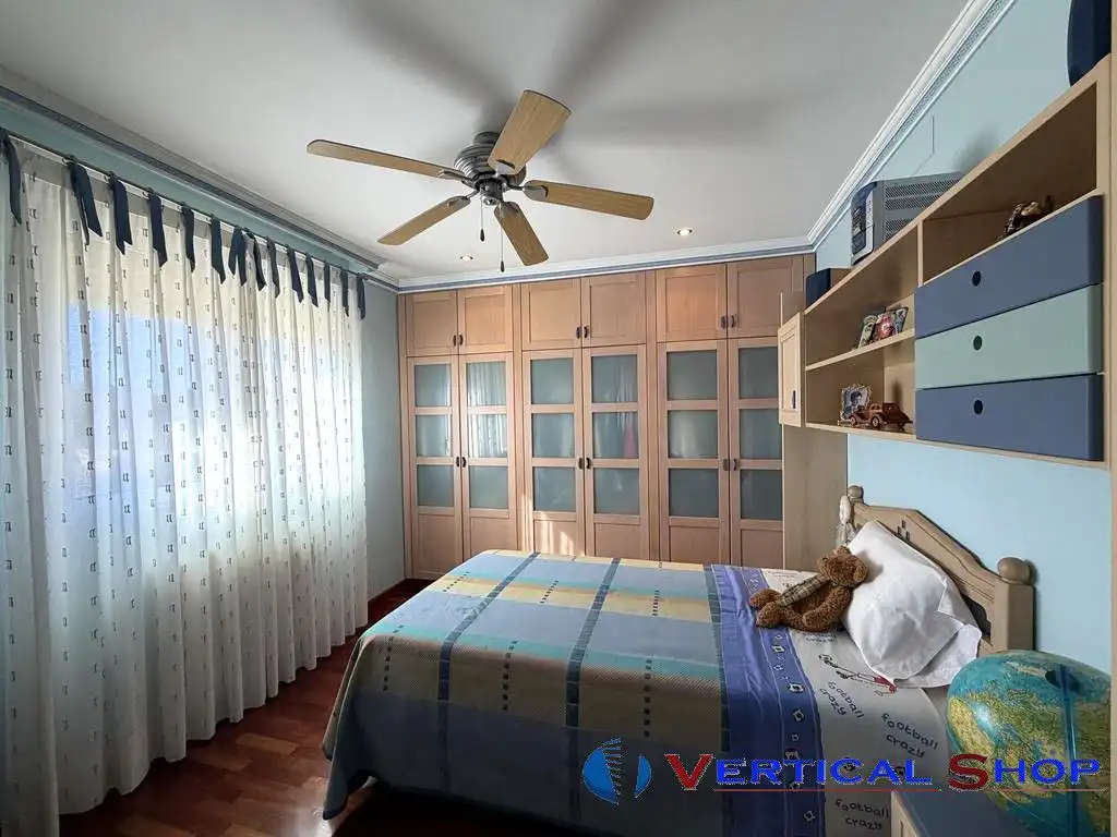 Dormitori de Casa o xalet en venda en Yecla amb Aire condicionat i Calefacció