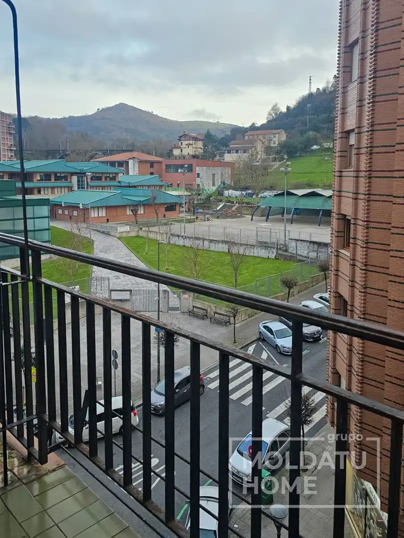Vista exterior de Piso en venta en Bilbao  con Calefacción y Terraza