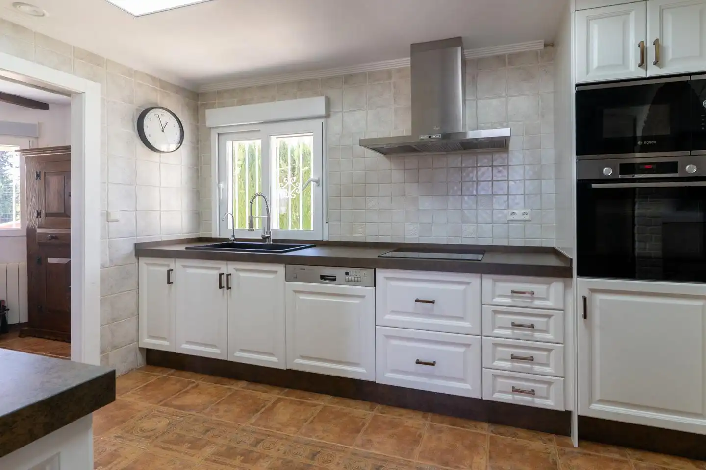 Cocina de Casa o chalet en venta en Elche / Elx con Aire acondicionado, Calefacción y Jardín privado