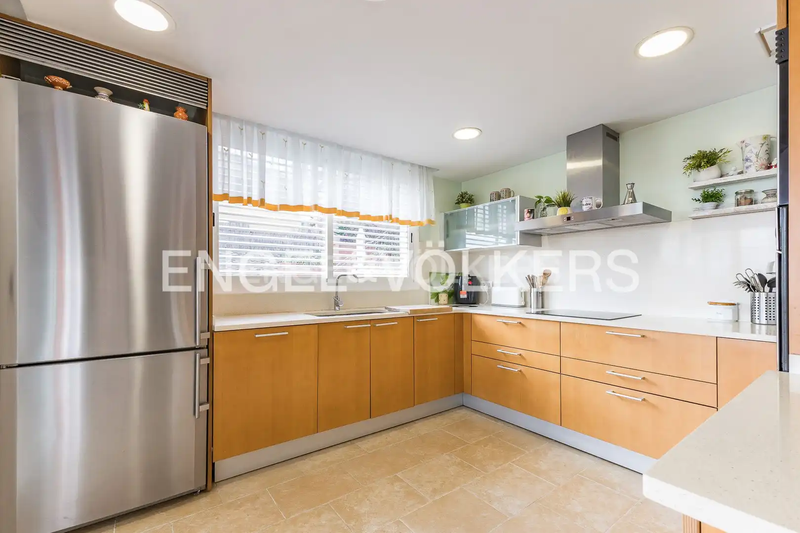 Kitchen of Houses for sale in Sant Boi de Llobregat  with Air Conditioner, Heating and Private garden