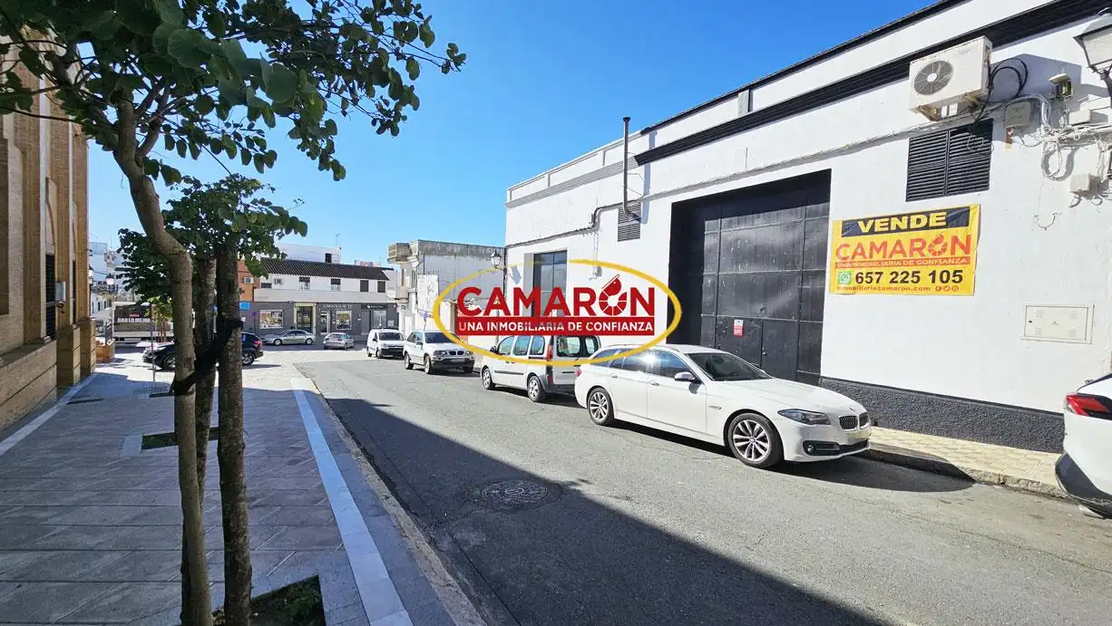 Nave industrielle à vendre à La Puebla del Río