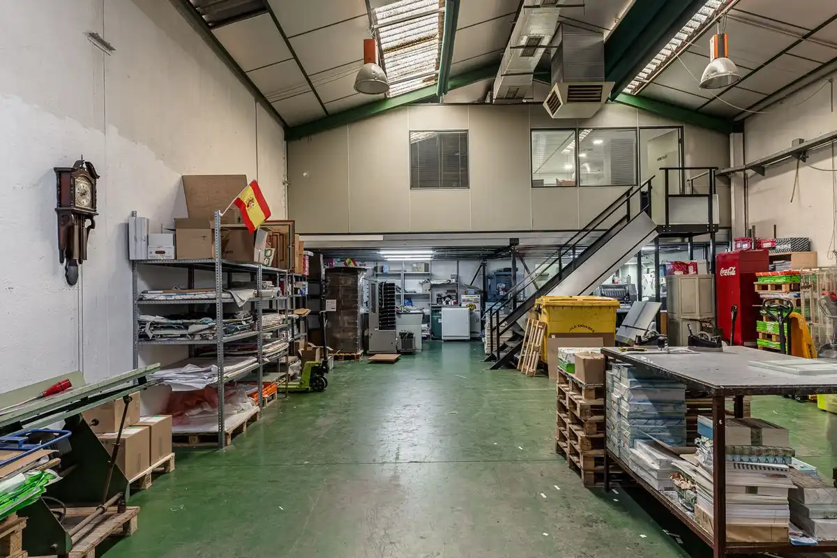 Business premises for sale in C. de Soria, imagen 24