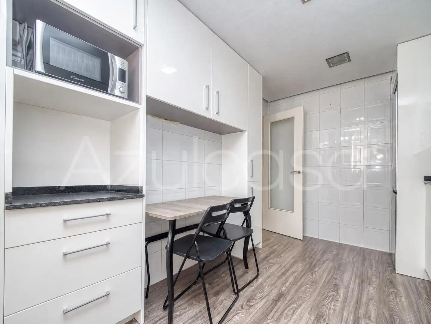 Küche von Wohnung zum Verkauf in Sant Joan d'Alacant mit Klimaanlage, Terrasse und Gemeinschaftspool