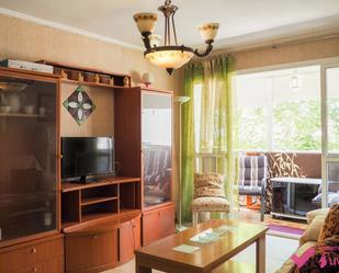 Living room of Flat to rent in  Sevilla Capital  with Air Conditioner