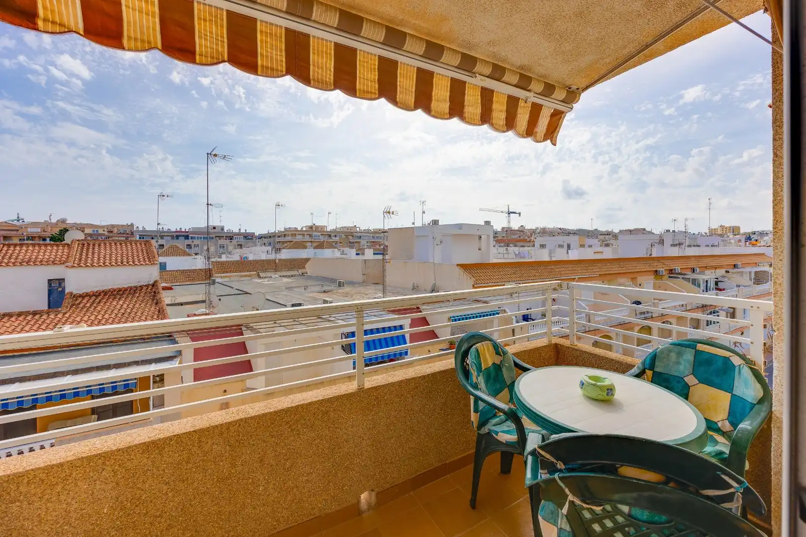 Mini appartamento con piscina in vendita a Avenida Avenida Diego Ramírez Pastor 277, imagen 2