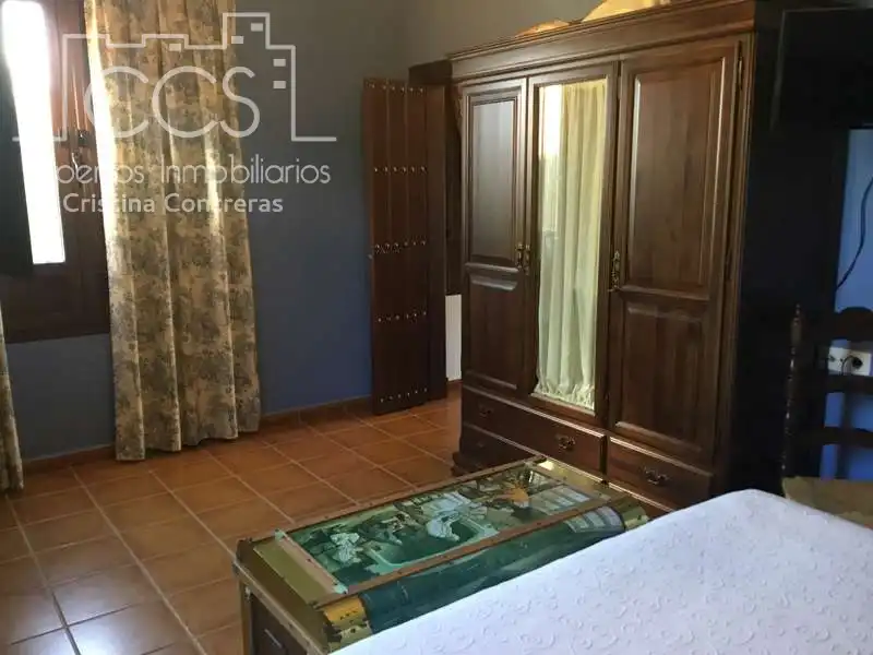 Casa rústica amb piscina en venda a Pilas, imagen 45