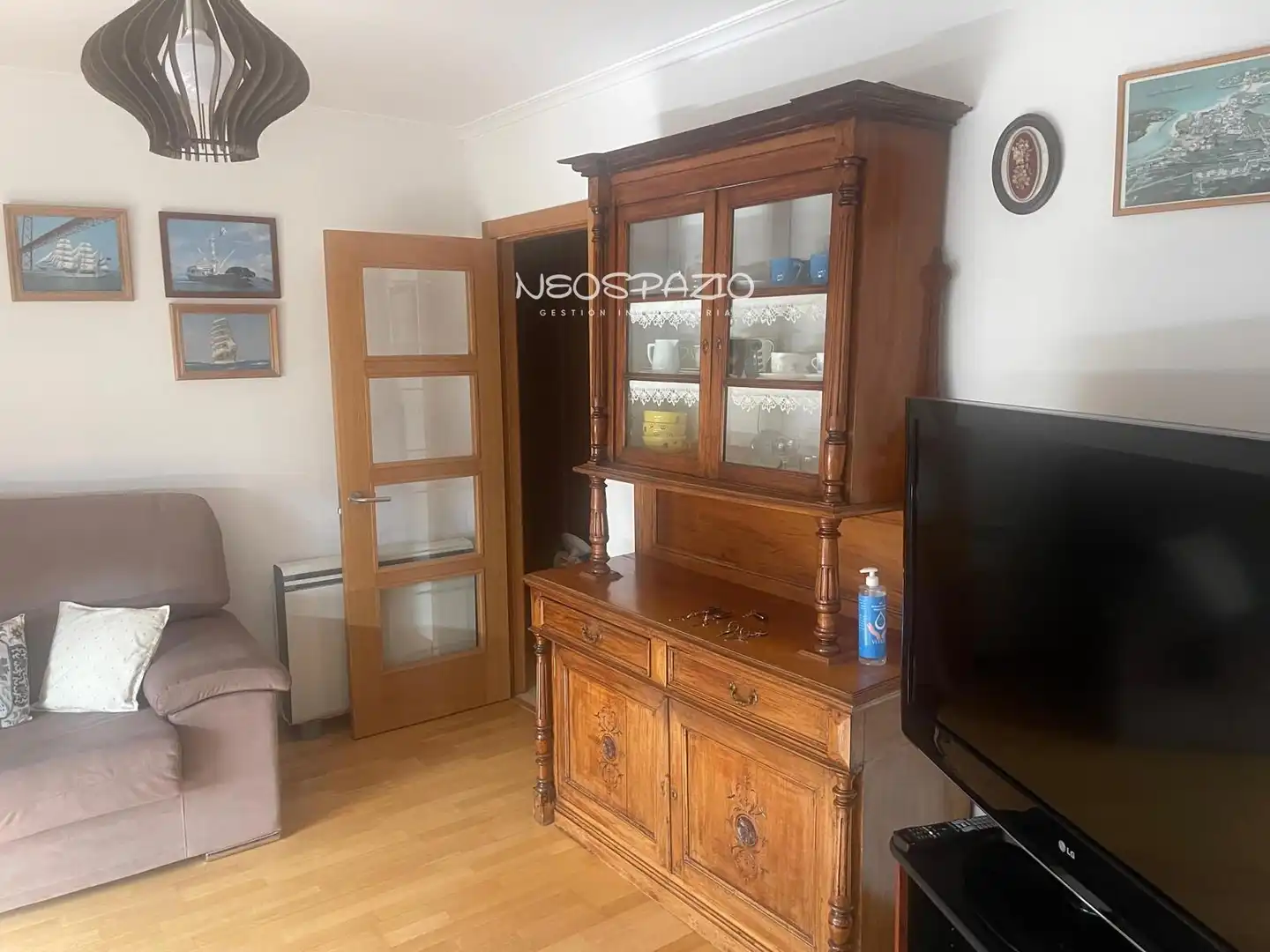Esszimmer von Dachboden zur Miete in Cervo mit Möbliert