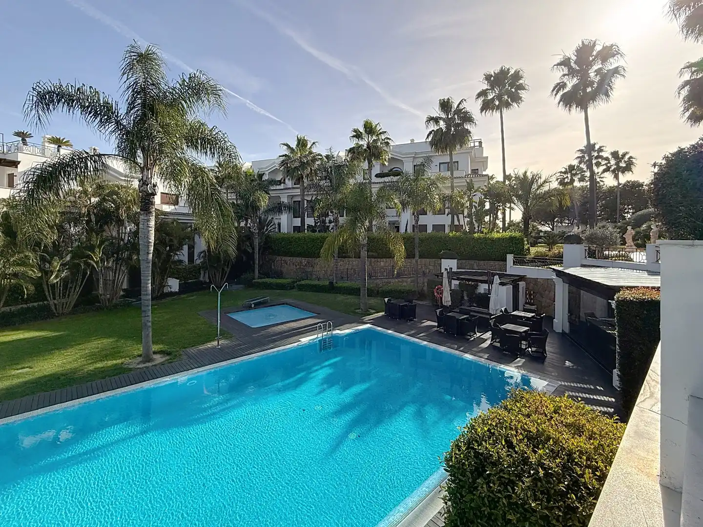 Piscina de Apartament en venda en Estepona amb Aire condicionat, Terrassa i Piscina