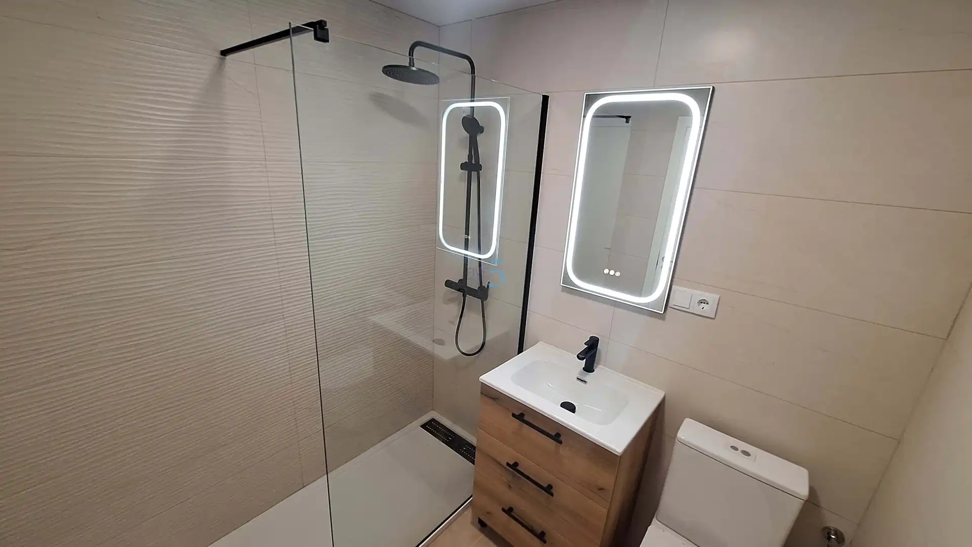 Bungalow with terrace for sale in Zona Carrefour - Urbanizaciones, imagen 15