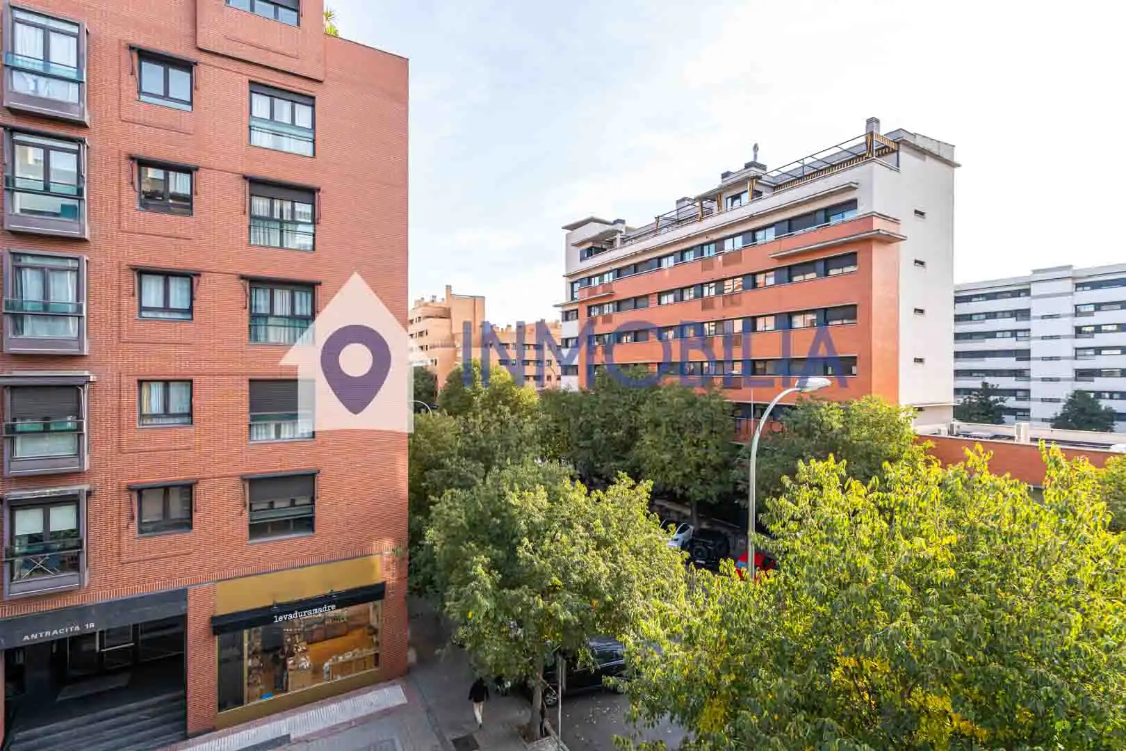 2 Viviendas y casas en venta en Calle Rodio, Madrid Capital | fotocasa