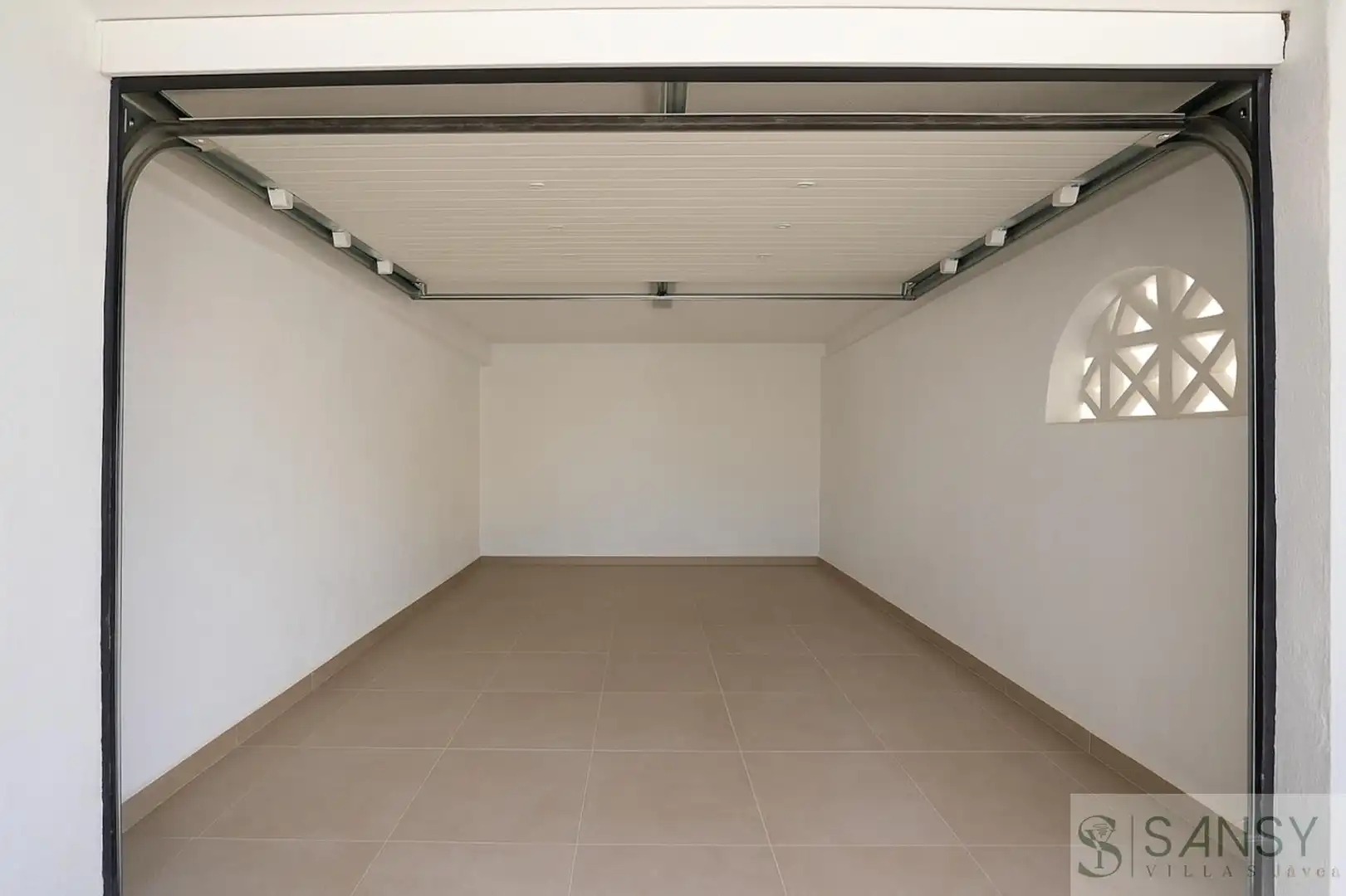 Houses for sale in Jávea / Xàbia  with Air Conditioner, Terrace and Storage room