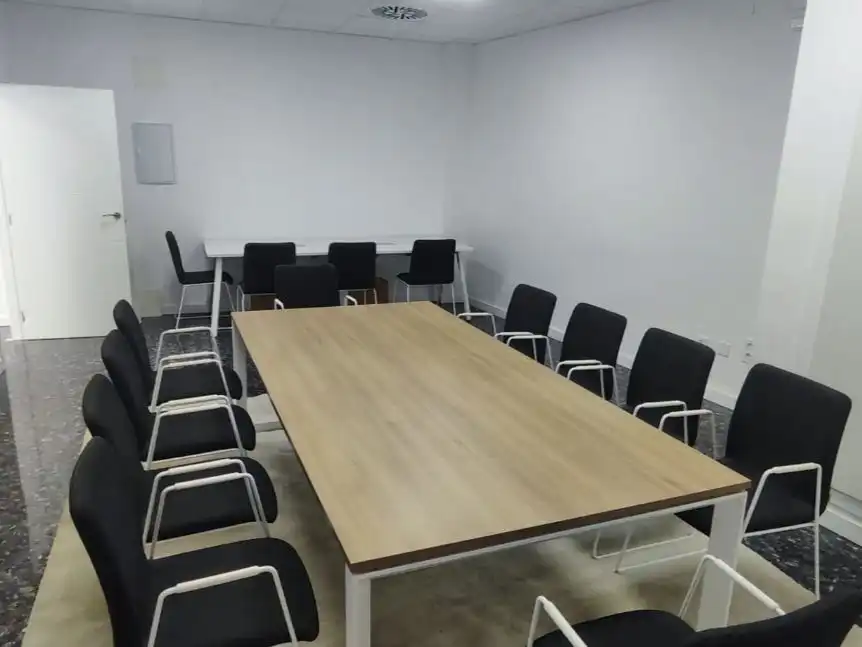 Commercial properties for sale in Paterna  with Air Conditioner, Furnished and Internet