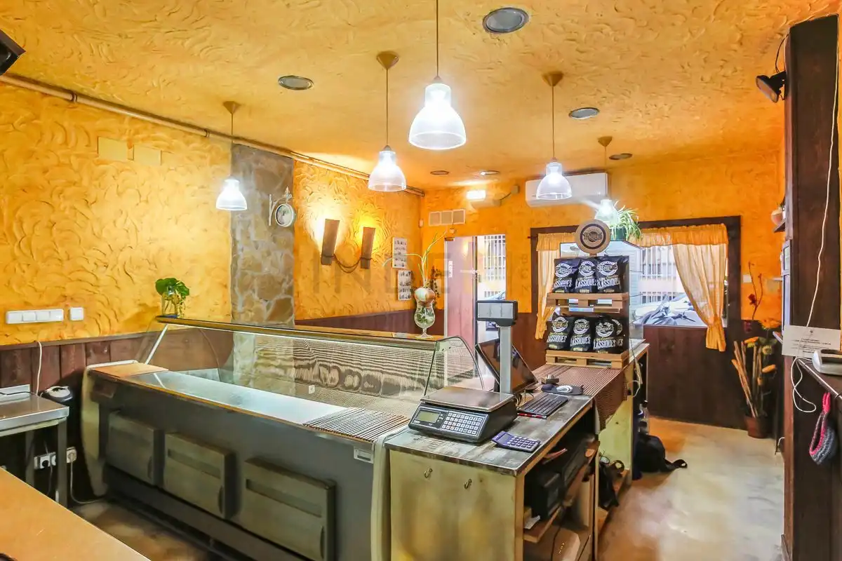 Business premises for sale in La Geltrú - Sant Jordi, imagen 21