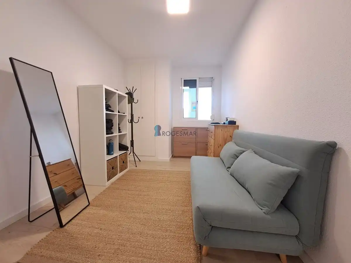 Dormitori de Apartament en venda en Benicasim / Benicàssim amb Piscina comunitària