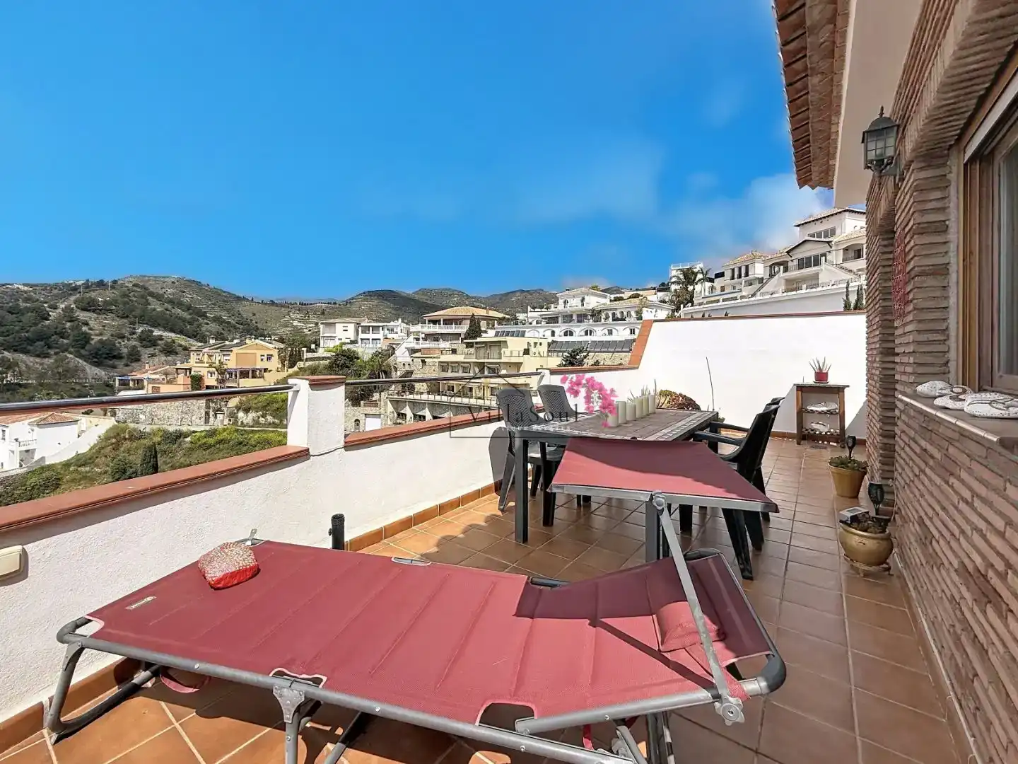 Terrassa de Casa o xalet en venda en Almuñécar amb Aire condicionat, Piscina i Balcó