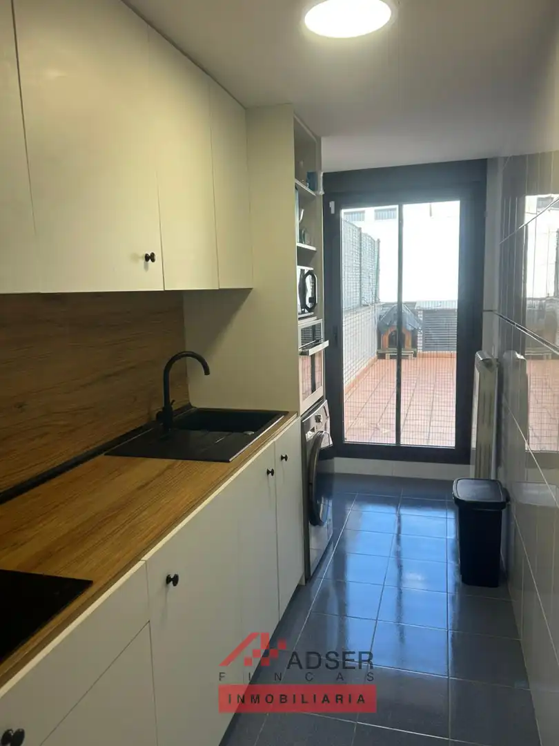 Kitchen of Flat for sale in Albelda de Iregua  with Heating, Parquet flooring and Terrace