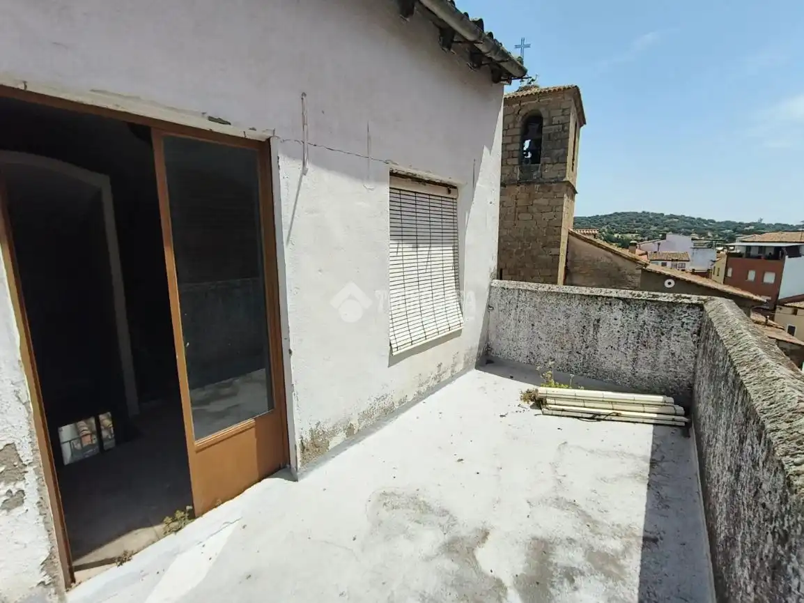 Vista exterior de Casa o chalet en venta en Navalcán con Terraza