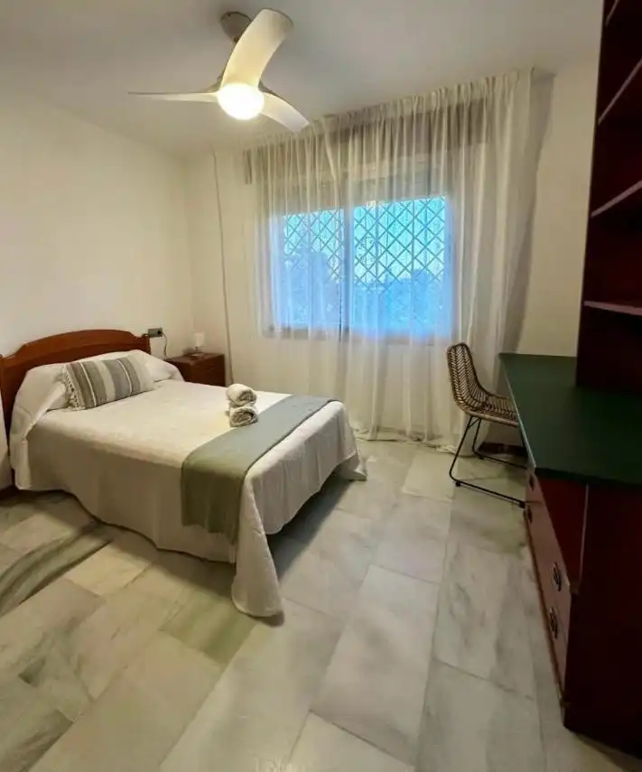 Bedroom of Houses for sale in Córdoba  with Air Conditioner, Heating and Private garden