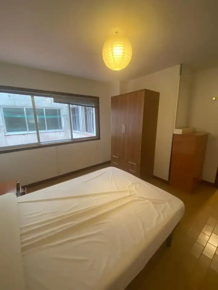 Bedroom of Flat for rent in Santiago de Compostela   with Furnished