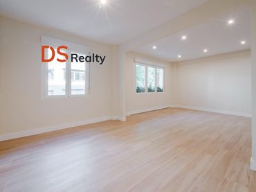 Appartamento con ascensore in vendita a Avenida BRUSELAS 48