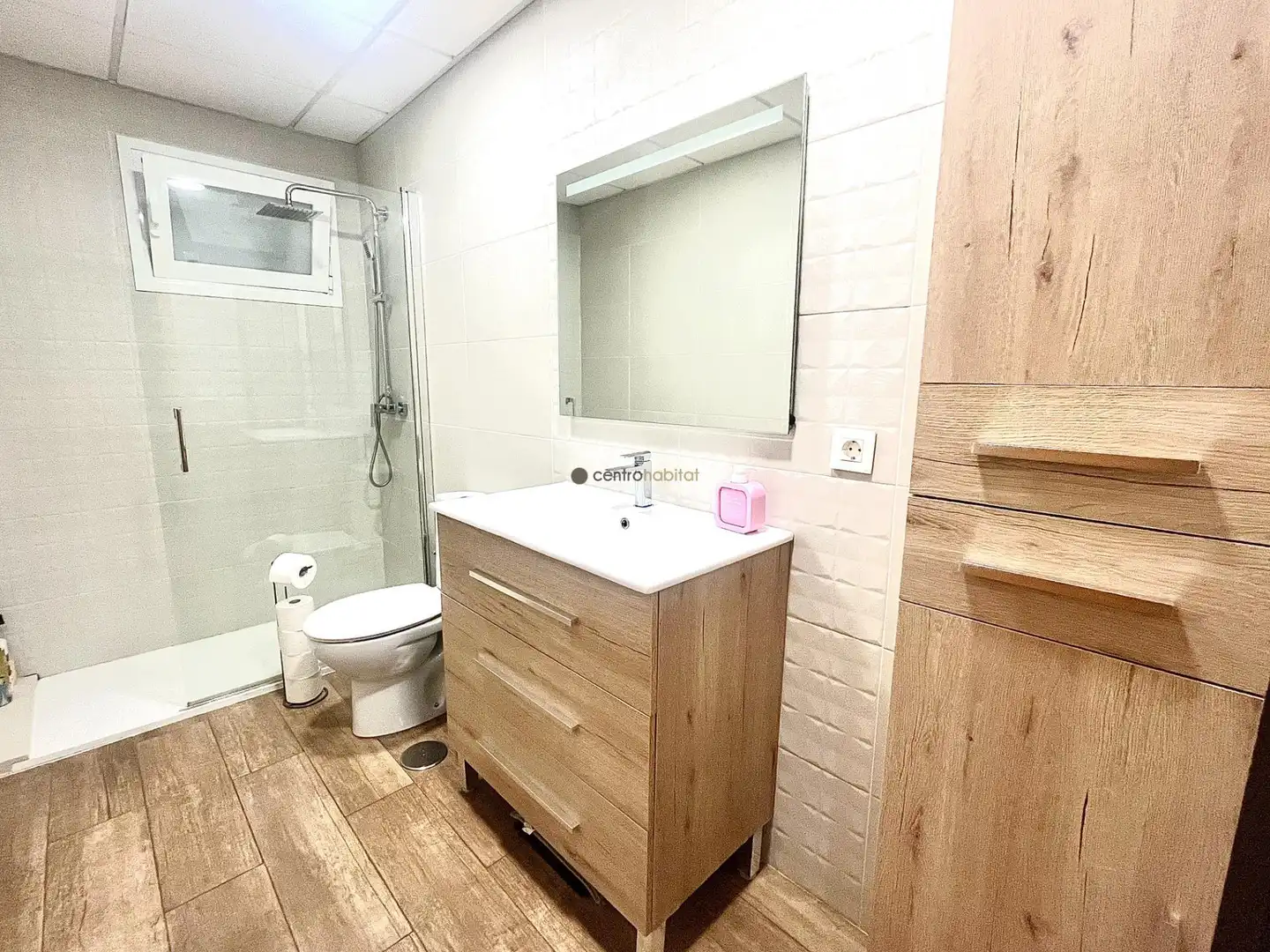 Baño de Piso en venta en Petrer con Aire acondicionado, Terraza y Trastero