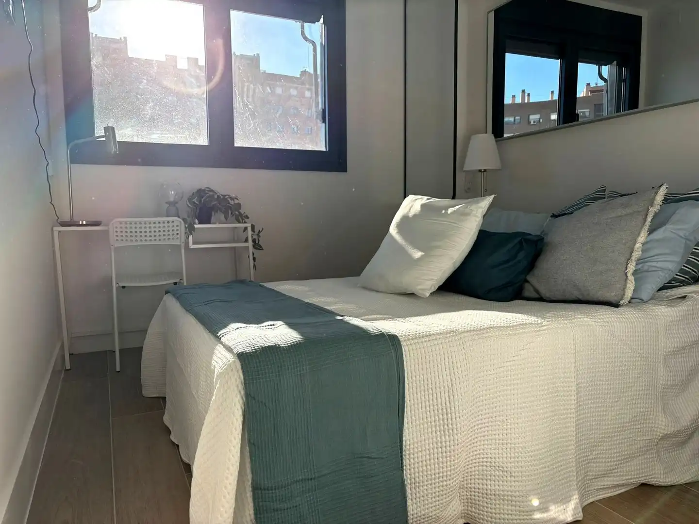 Bedroom of Flat for rent in Madrid  with Air Conditioner, Heating and Swimming Pool