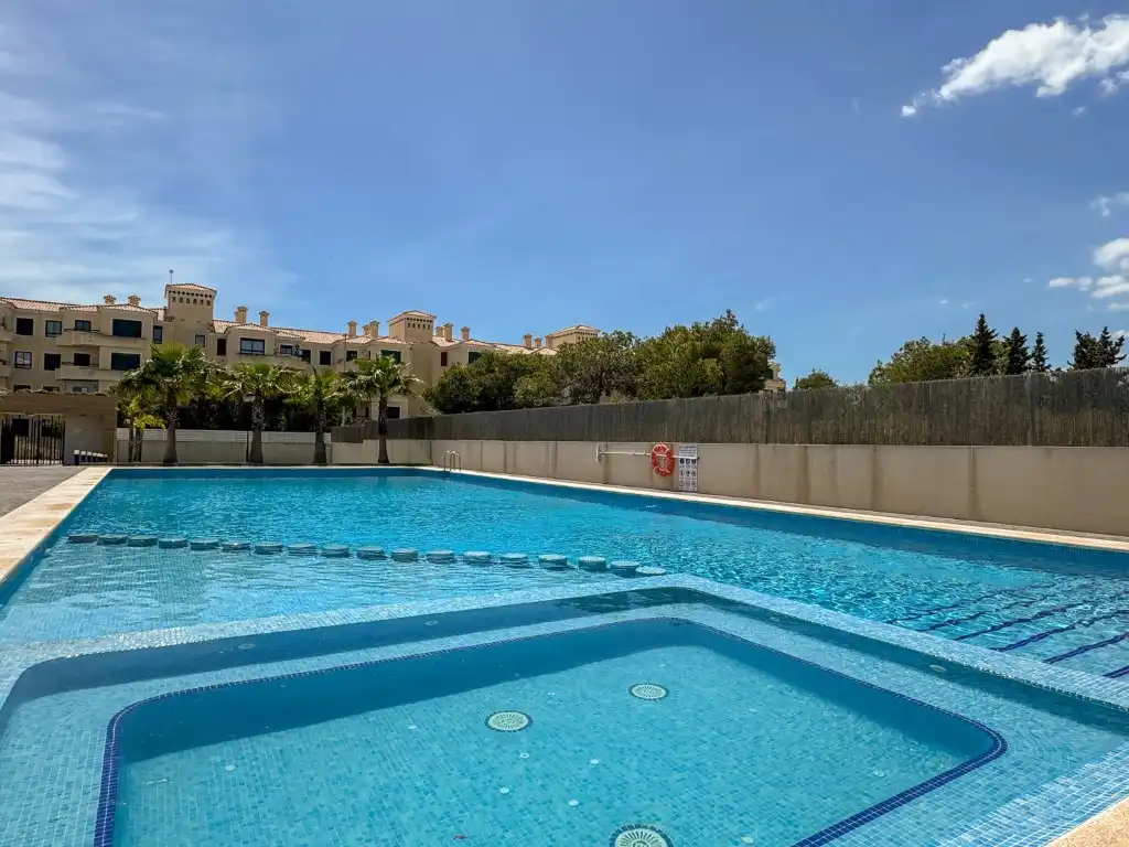 Apartamento con terraza en venta en Calle Pirineos-Filipinas, imagen 37