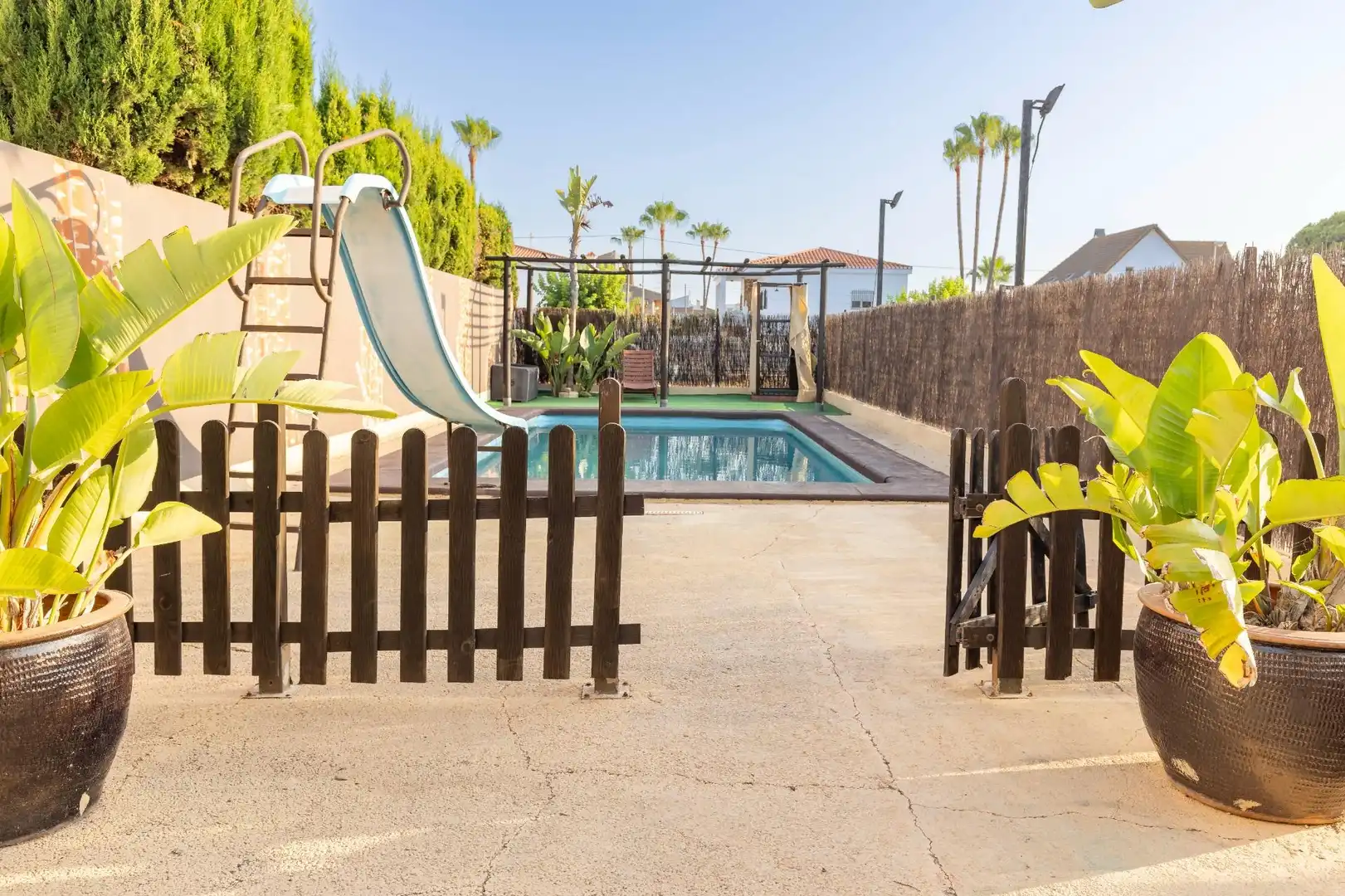 Piscina de Casa o chalet en venta en Chilches / Xilxes con Aire acondicionado, Jardín privado y Terraza