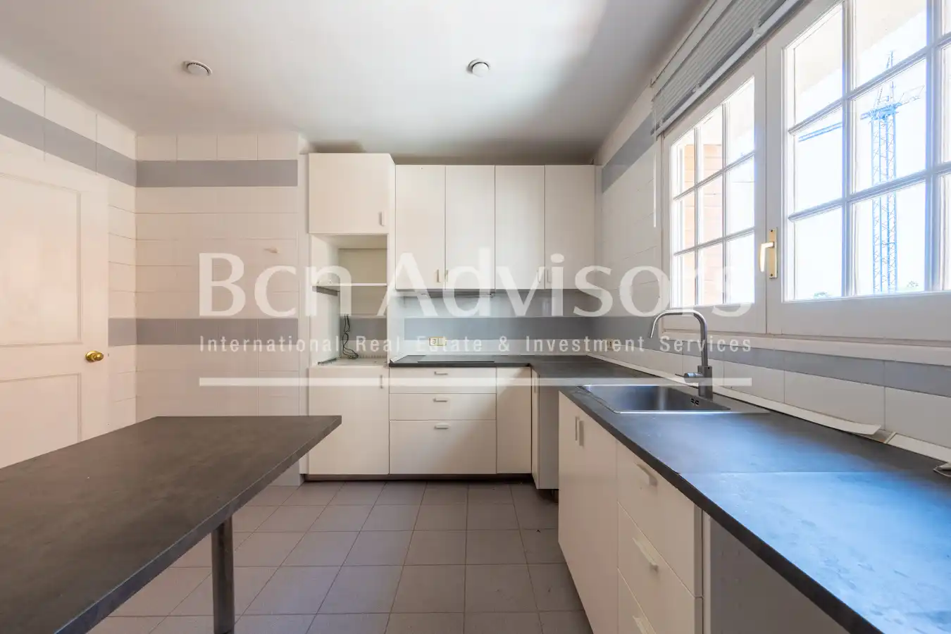 Cocina de Casa adosada en venta en Sant Just Desvern con Aire acondicionado, Calefacción y Parquet