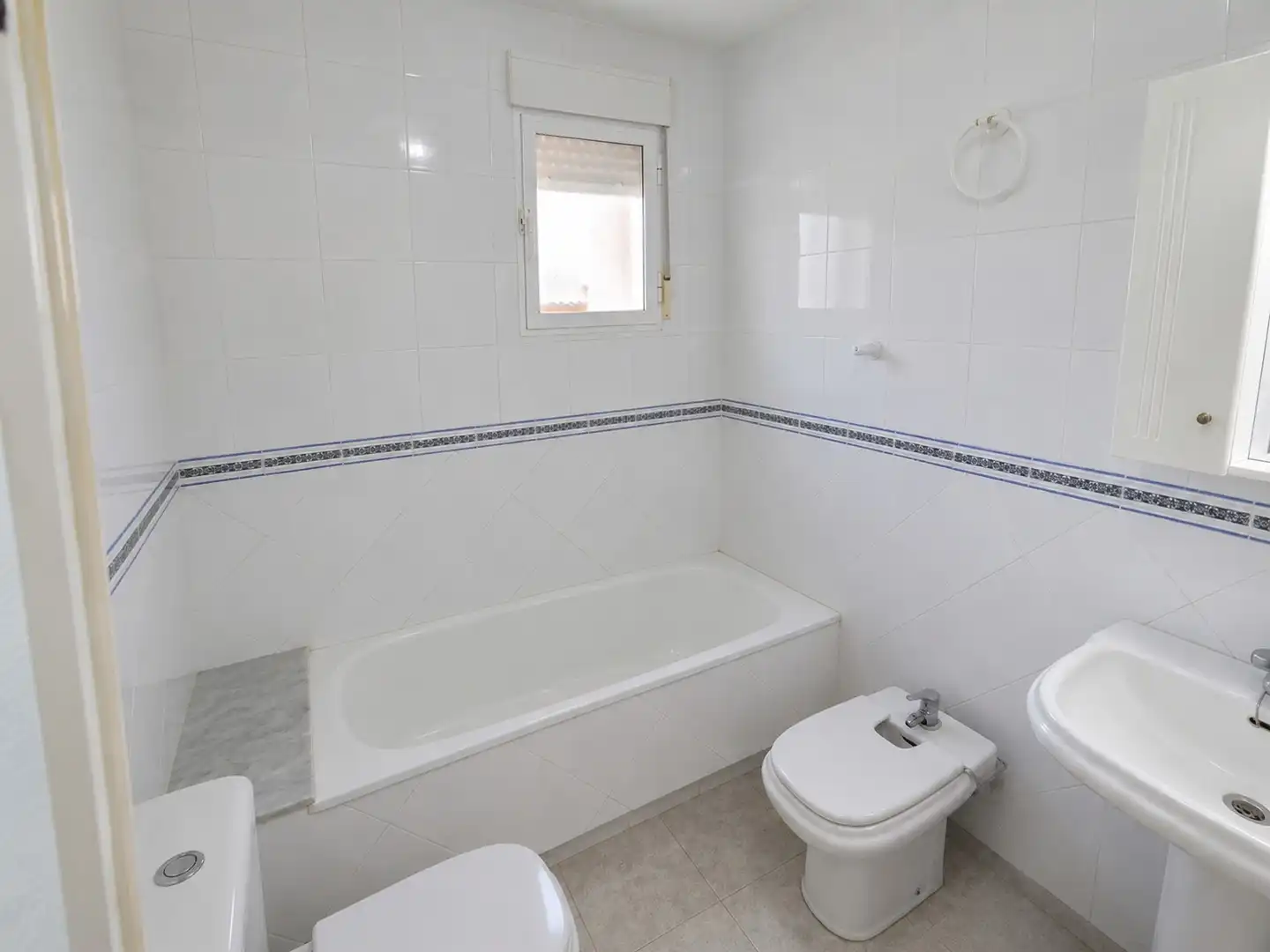 Piso con piscina en venta en Torre del Mar, imagen 13