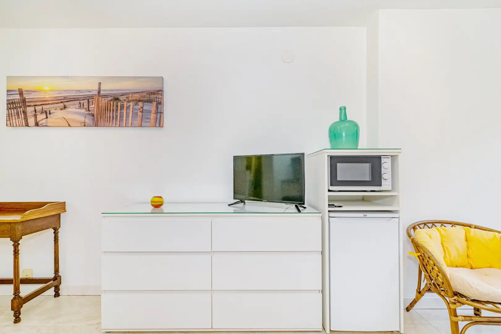 Study for rent in Pajaritos