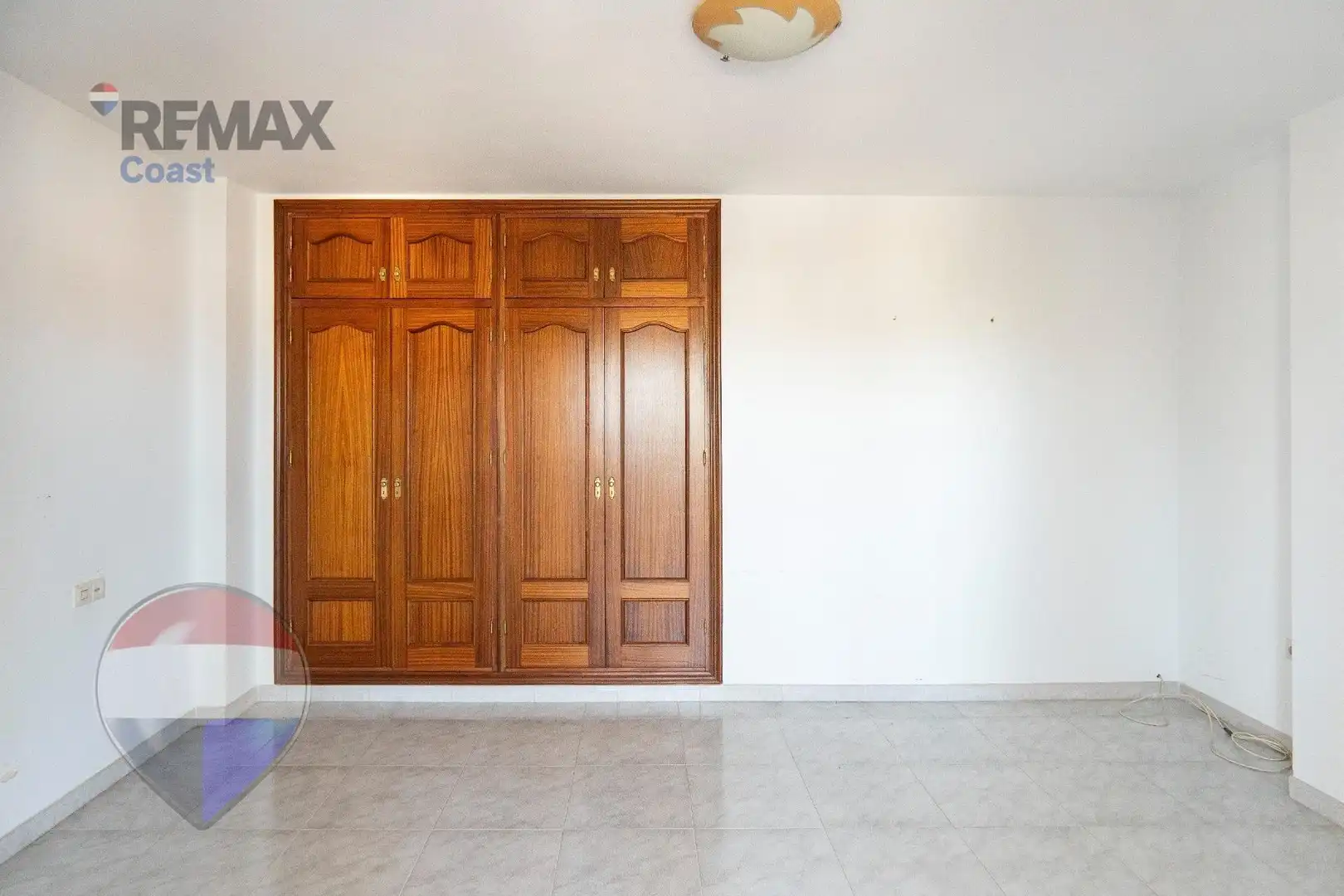 Dormitori de Casa o xalet en venda en Alhaurín de la Torre amb Piscina comunitària